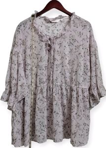 Pale Pink Floral Blouse (Woman)