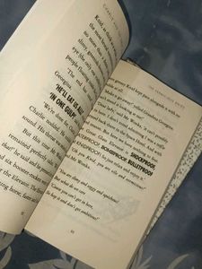 Roald Dahl &amp; Sophie&#39;s World