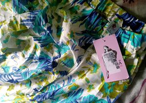 Floral Print Asymmetric Skirt