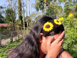 Crochet Sunflower Hair Band 💫