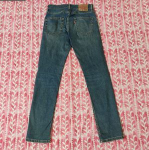 Levi&#39;s Jeans For Men - 28 Waist