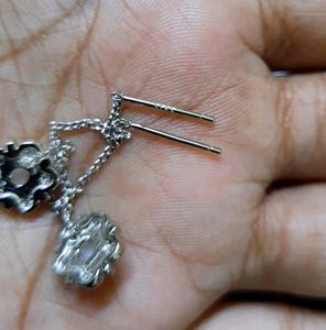 925 Silver Sui Dhaga With Pearls And Cz Stone Comb