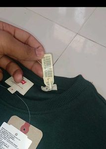 Levi&#39;s Crew Neck Sweatshirt