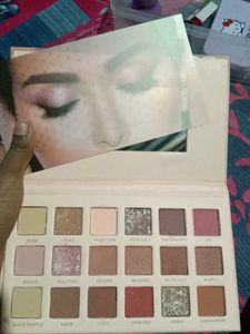 Nude Eyeshadow Palette ❤️