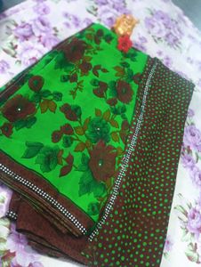 Green Floral Saree💚💚