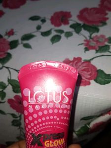 Lotus Daily Cream
