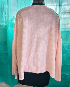 BOGO 🎁 Buy One Get 1🎁Peach V-Neck Pullover Top