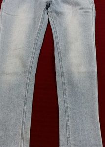 4 Button Jeans