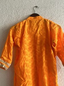 No Flaws- New Collared Kurti Full Sleeves