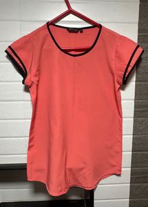 Comic Theme Peach Top With Black Outline