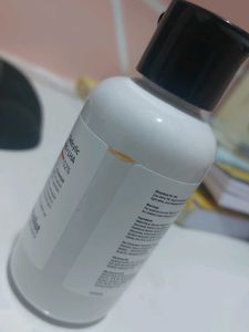 Minimalist Salicylic Acid Cleanser