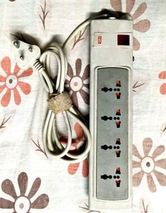 GM 4-Port Extension Box