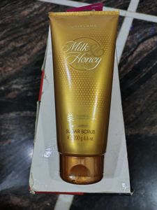 Oriflame Milk & Honey Smoothing Sugar Scrub