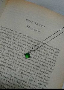 Green Pendent