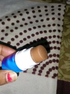 MyGlamm POSE HD Foundation