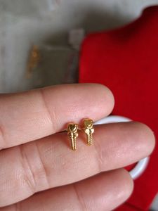 Gold Stud Earrings 18crt