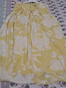Yellow &amp; White Sleeveless Dress