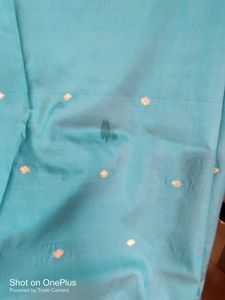 We Are Selling A Beautiful Banarsi Saree.