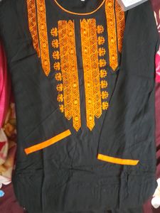 Black embroidered Kurta