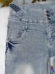 Beautiful New Women Jeans