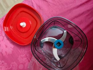 Vegetable And Fruit Chopper