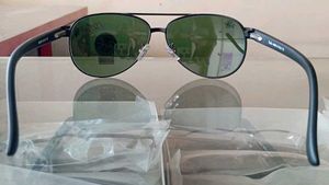 Ray-Ban Aviator Sunglasses