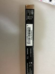 Manish Malhotra Lip Line And Filler