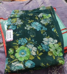Floral Print Saree with Blouse