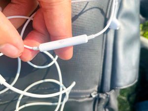 Apple Original Earphone (Got While Buying iphoneSE