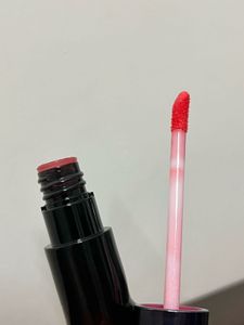 MAC Limited Edition Nude Lipstick (Mini) + Freebie