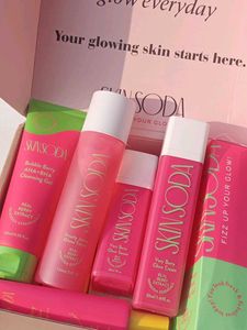 Kbeauty Glow Cream With Berry Extract
