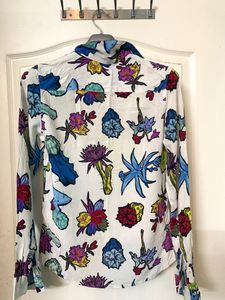 H&amp;M unisex printed shirt