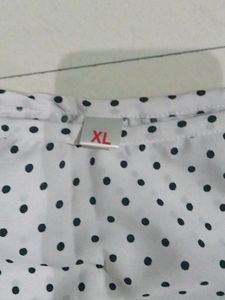 Woman Polyester Top