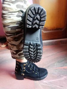 Women Stylish Comfortable Lightweight Casual Boots