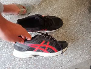 Athletic Running Shoes