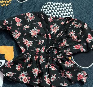 Peplum Beautiful Top ( Floral Print)