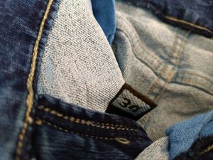 Distressed Skinny Jeans, 34 Size