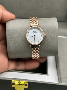 Daniel Wellington Watch Women In Superior Quality