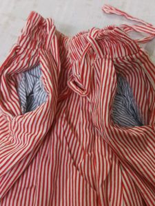 Striped Cottagecore Clutto