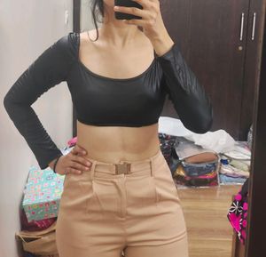 Trendy Black Crop Top