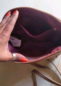 Caprese Sling Bag