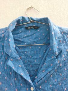 ✨ Stylish Blue Printed Shirt – Size S ✨