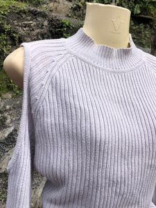 H&amp;M Off Shoulder Sweater