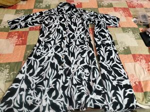 Chic Black &amp; White Dress