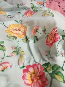 Floral Print Crop Top 10% Discount