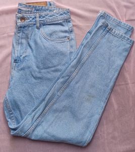 Zara Straight Fit Jeans