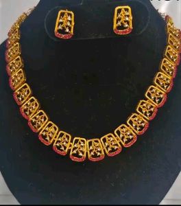 Elegant Necklace Set