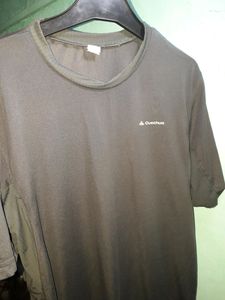 Quechua Size 34 Active Wear