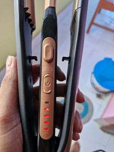 Nova Hair Straightner And Crimper Duo