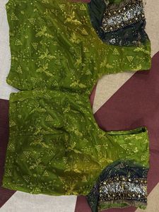 Net Saare With Zari Embroidery And Sitira Work